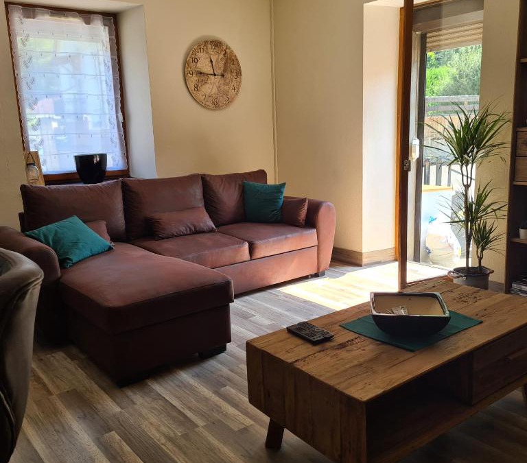 Villard-Saint-Sauveur Apartment | Appartement au cœur du Haut-Jura