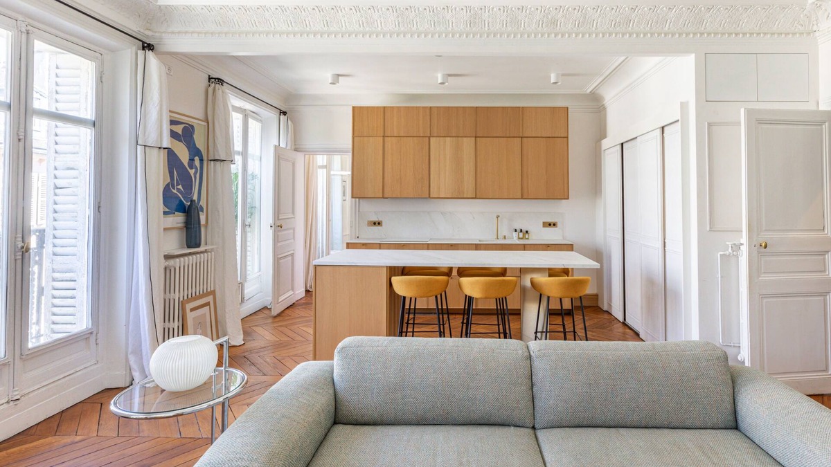Quartier de la Monnaie Apartment | Appartement Haussmannien D'exception Coeur de Paris