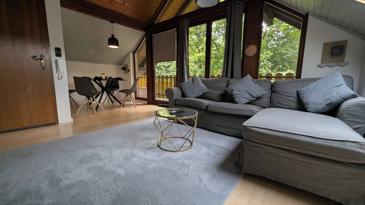 Oberursel Apartment | Appartement Hohemark Naturnah