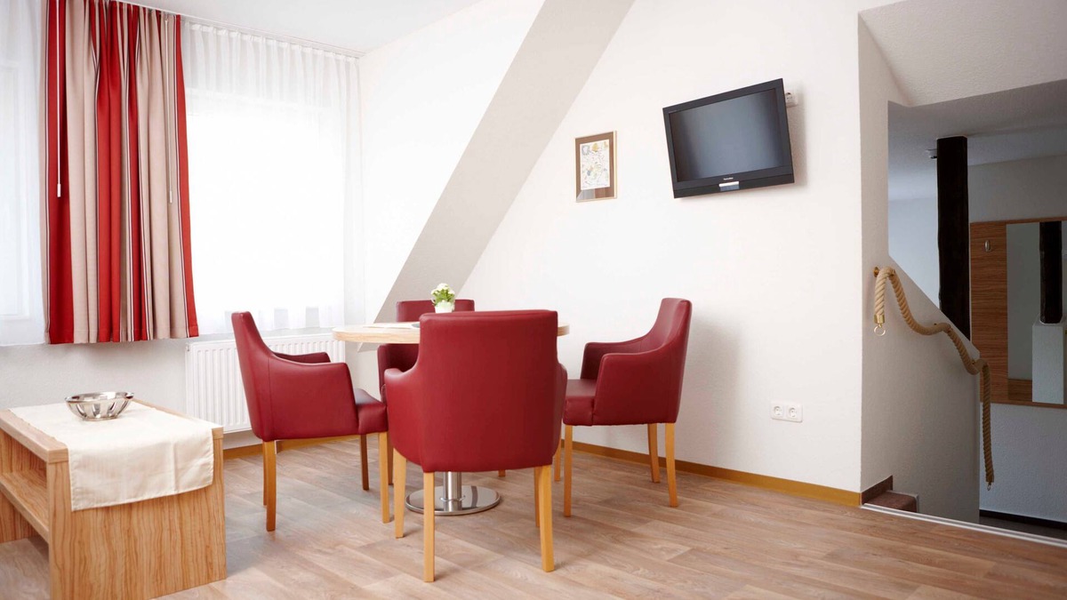 Lembruch Apartment | Appartement Kartenraum - Ferienwohnungen/appartements