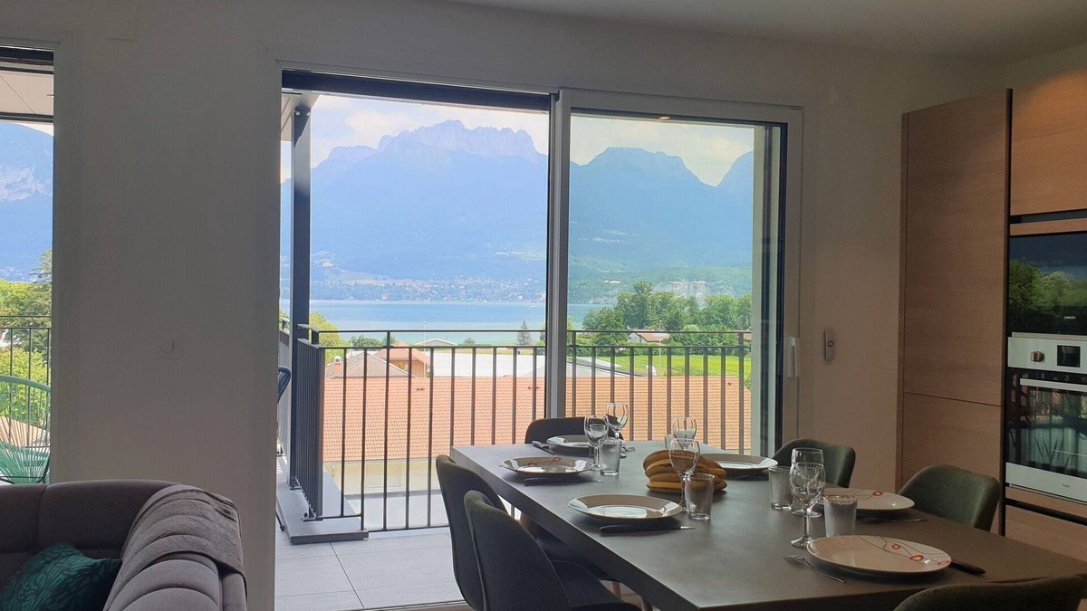 Sevrier House | Appartement Laudon