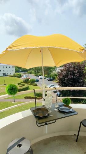 La Maladrerie Apartment | Appartement Le doux Viking, balcon & parking privé proche Zénith Caen