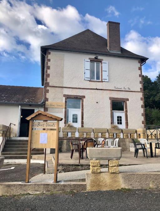 Perrigny-sur-Loire Apartment | Appartement Les Bons Vivants au coeur de Perrigny