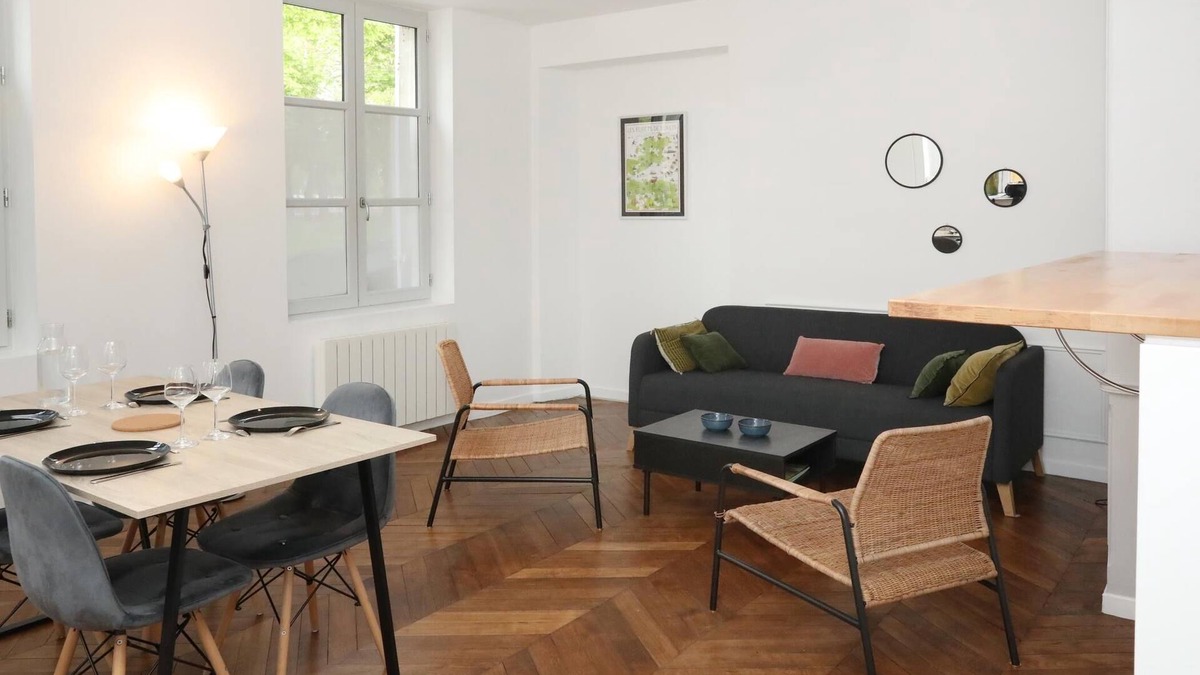 Senlis Apartment | Appartement Le Saint-Pierre avec jardin privé