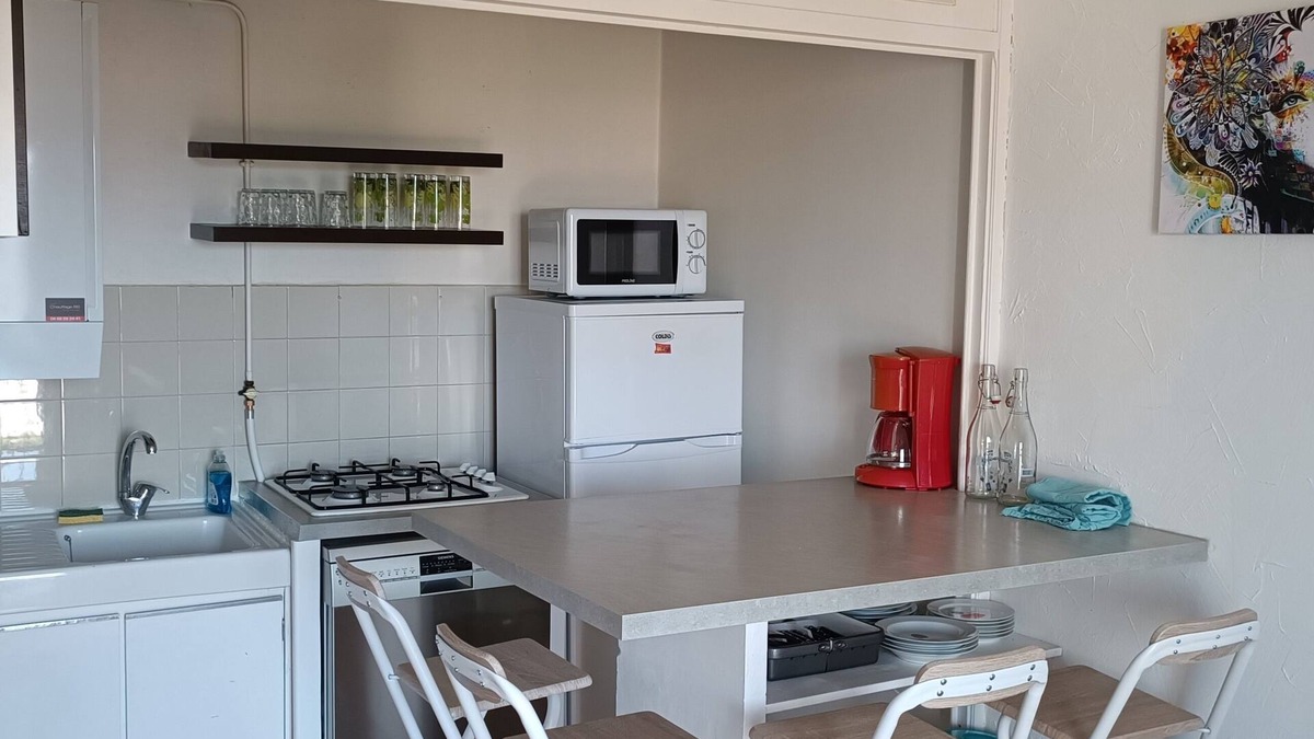 Moulin a Vent Apartment | Appartement Meublé Lumineux à 15 min des Plages