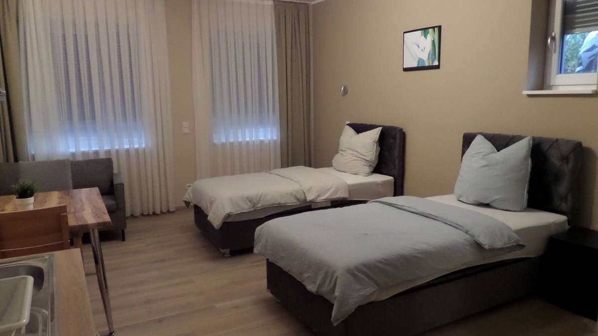 Erlenbach am Main Apartment | Appartement mit Getrennten Betten