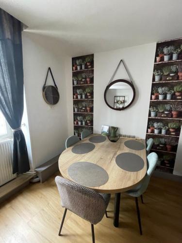 Semur-en-Auxois Apartment | Appartement moderne centre ville, 5 personnes, 65 m2