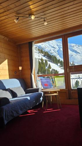 Arc-2000 Apartment | Appartement plein Sud "skis aux pieds"- South-facing "ski-in, ski-out" flat - Résidence Le Varet - Arc 2000 - 4 personnes