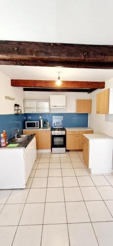 Lodeve Apartment | Appartement plein centre-ville