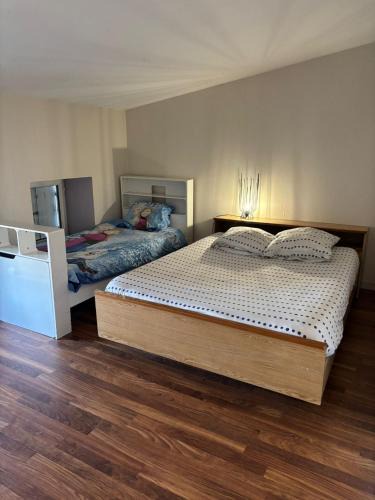 Chef-Boutonne Apartment | Appartement pour 5 à 7 personnes