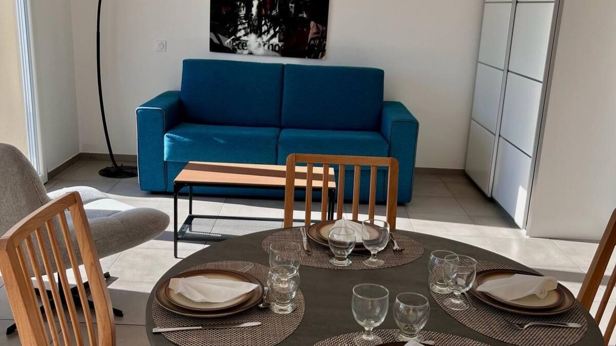 Cleon-d'Andran Apartment | Appartement Proche de Toutes Commodité Avec vue Imprenable!