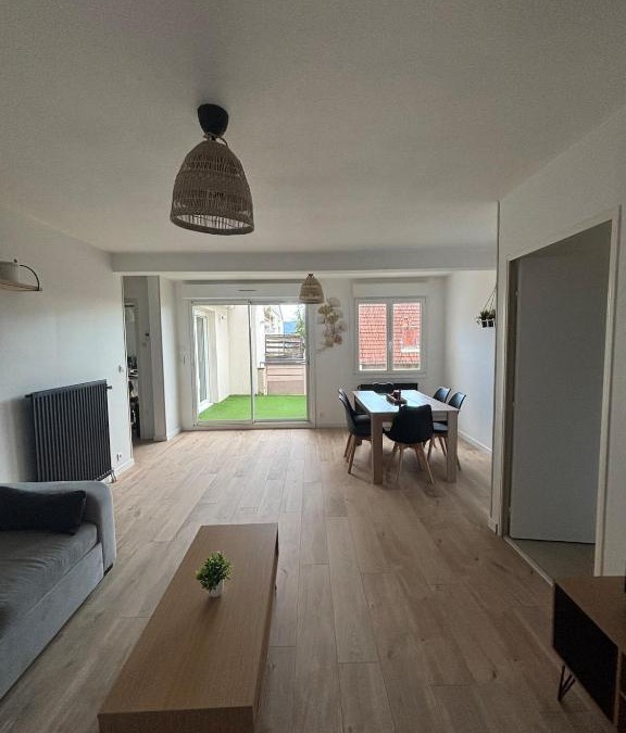 Besancon Apartment | Appartement proche gare avec terrasse