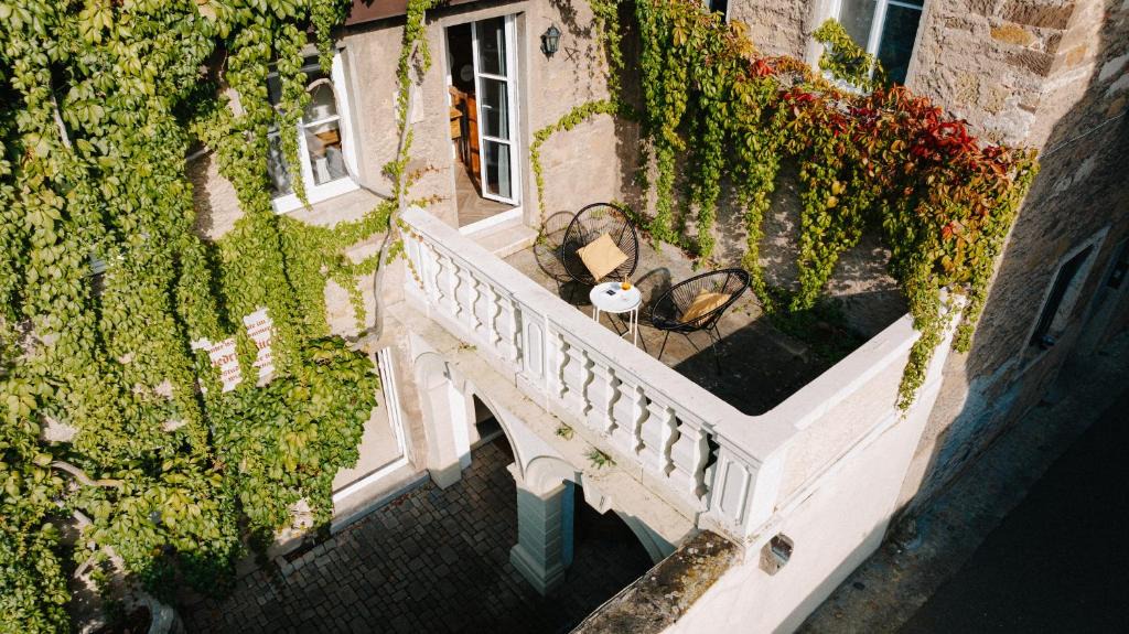 Altstadt Apartment | Appartement Residenz Bella Italia - Charmante Unterkunft im Herzen von Würzburg mit Balkon, Terrasse und Parkplatz im Innenhof!
