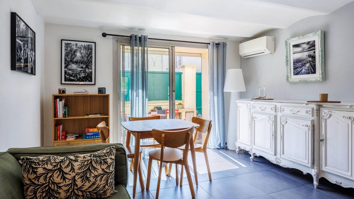 Chanot - Stade Velodrome Apartment | Appartement Rez-de-jardin, Parking, Parc Chanot, Métro, Stade Vélodrome