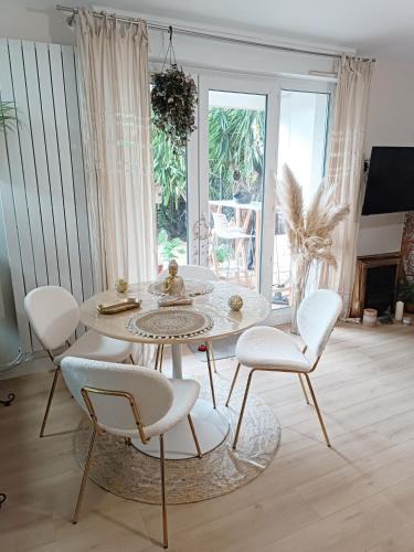 Lattes Apartment | Appartement REZ DE JARDIN avec SPA entre la MER et Montpellier 10mn