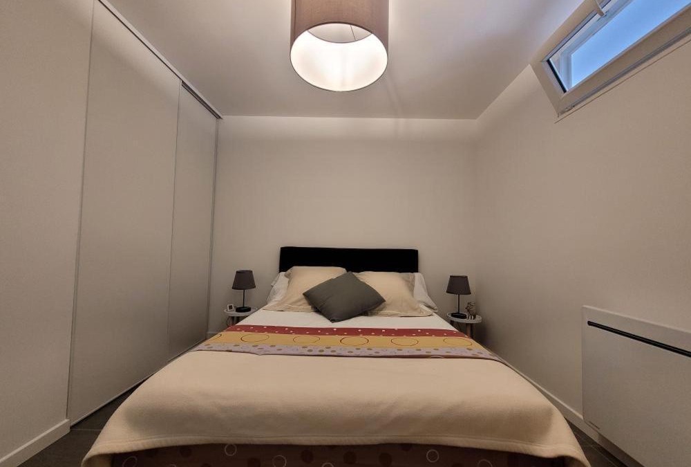 Salbris Apartment | Appartement Salbris- Parking Gratuit