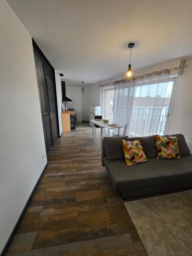Muret Apartment | 'Appartement spacieux, ultra central-Gare et centre 1 mn a pied'