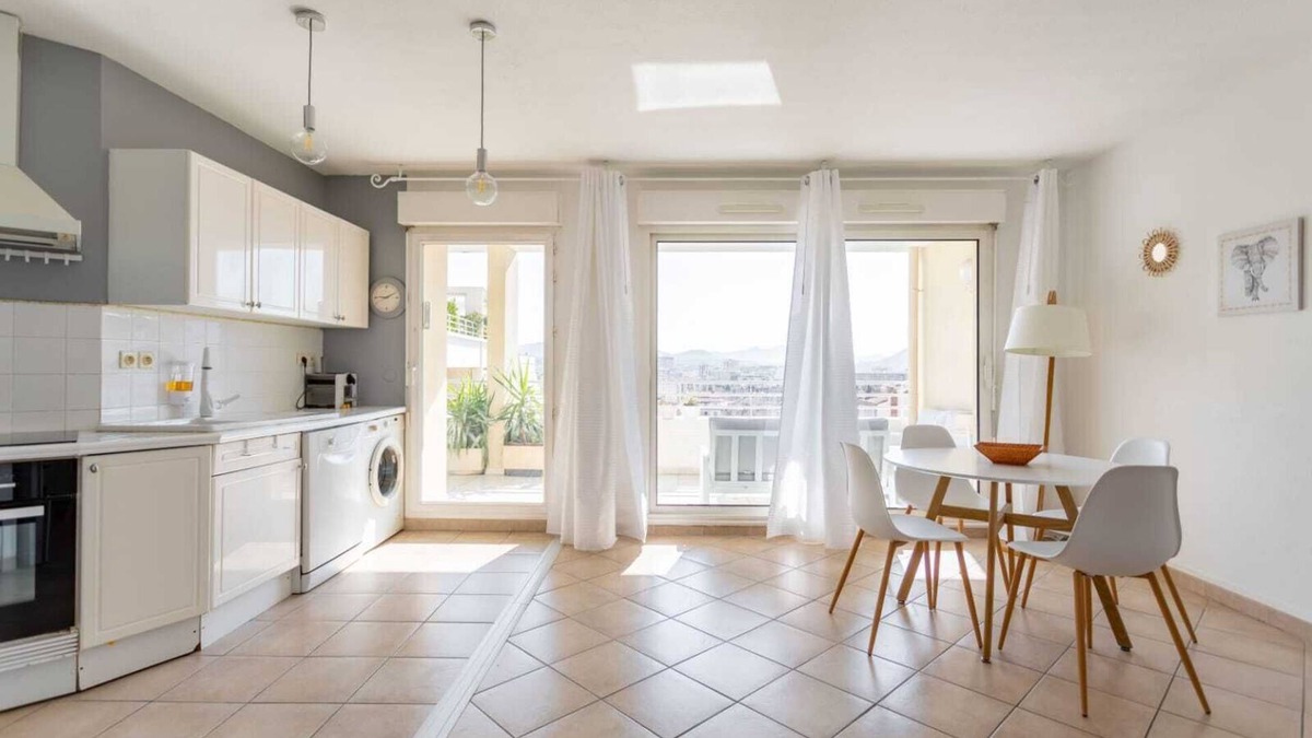 Vauban Apartment | Appartement Standig 2 Chambres 4 Personnes Clim Garage