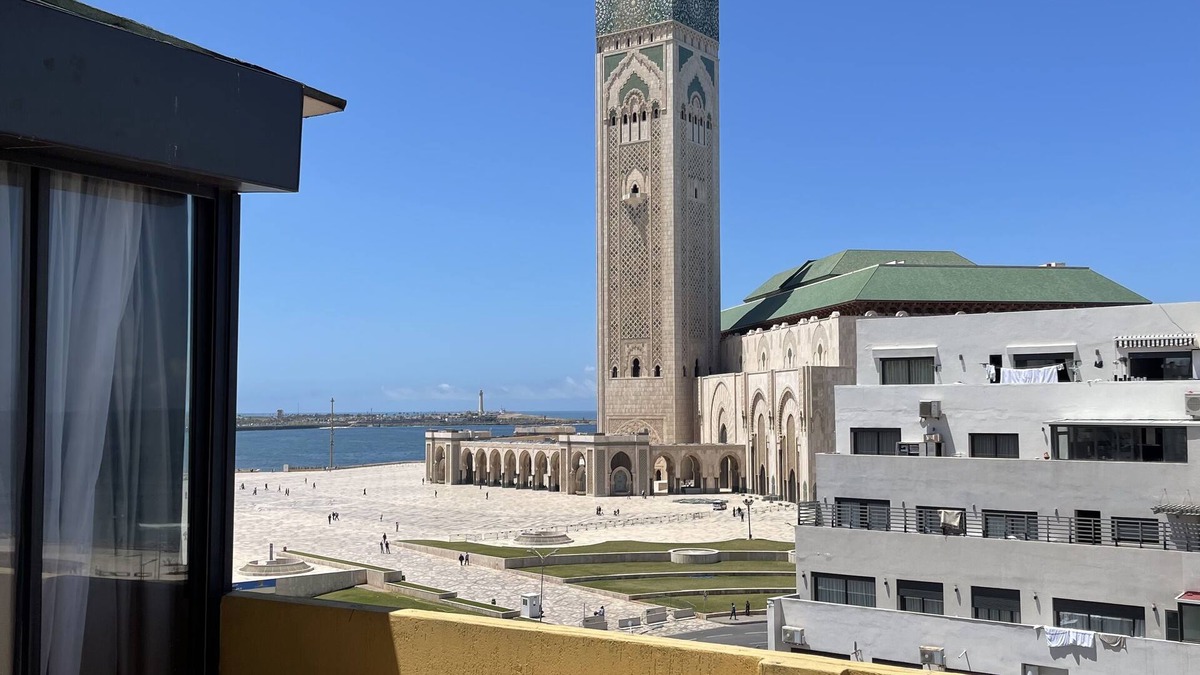 SOUR JDID Apartment | Appartement très spacieux 150m2 avec magnifique terrasse vue mer