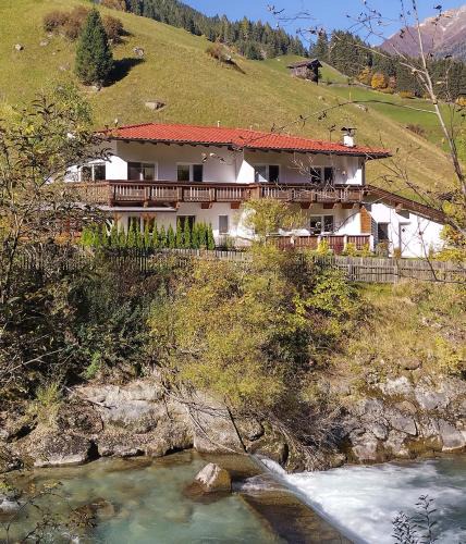 Neustift Im Stubaital Apartment | Appartementhaus Gleirscher
