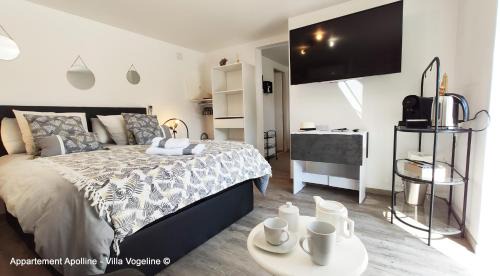Forges-les-Bains Apartment | Appartements cosy avec vue jardin, calme et confort garantis