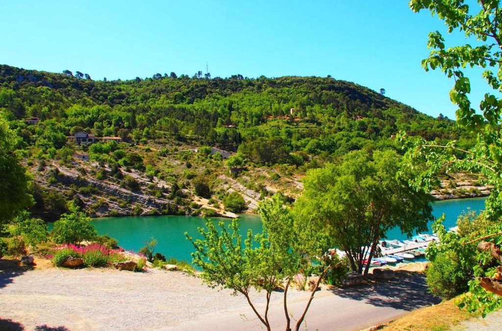 Esparron-de-Verdon Apartment | Appartements Hameau du Port