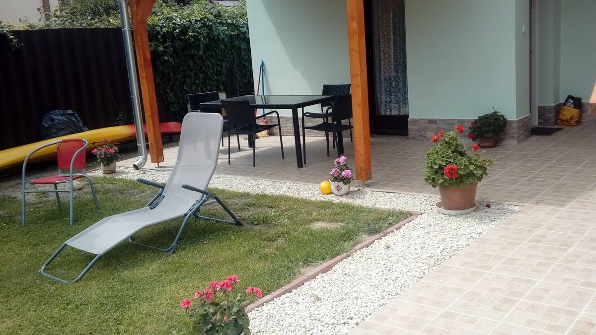 Balatonlelle Apartment | Appartment for 10-16 Persons