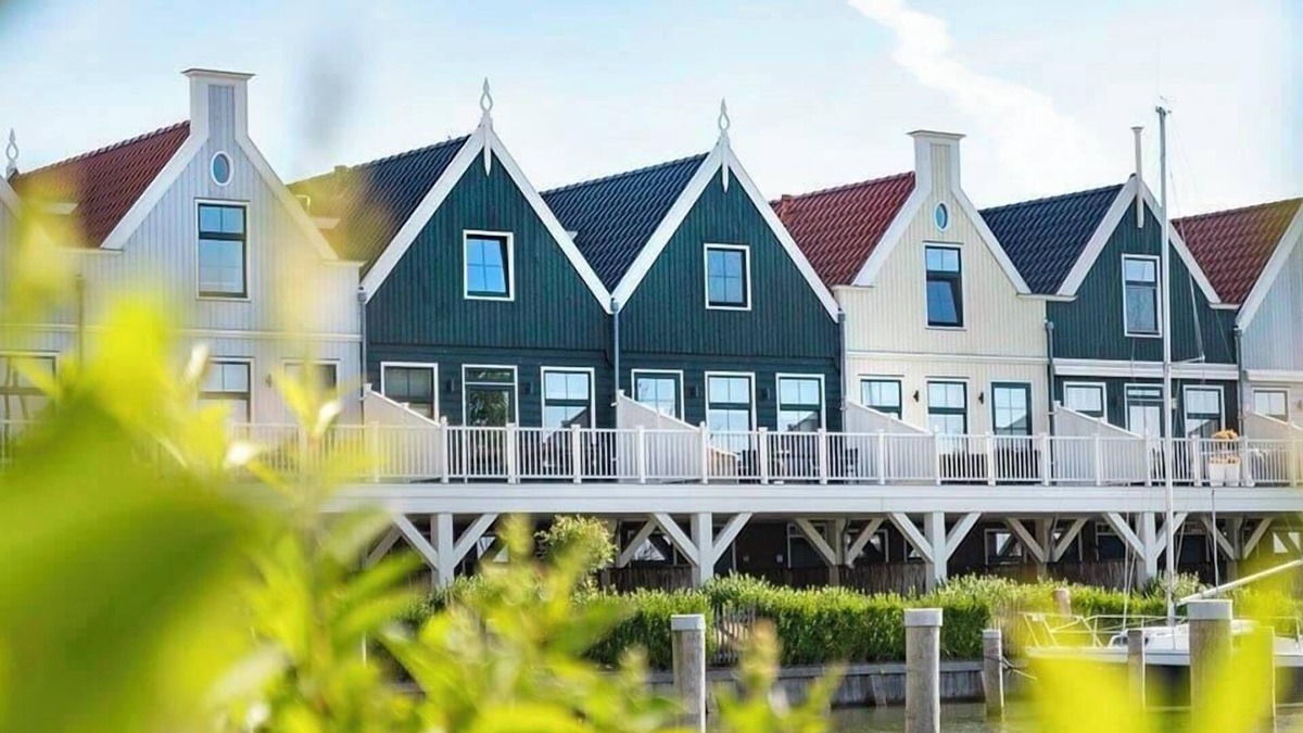 Uitdam House | Appartment with 2 bedrooms and a garden or balcony