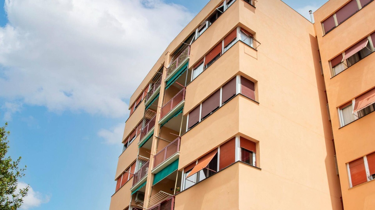 Sestri Ponente Apartment | Appealing Apartment in Genoa with Sauna
