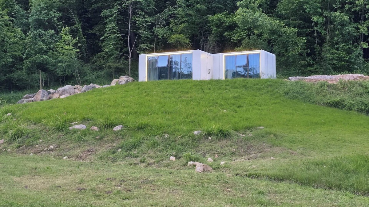 Mali Radic Cottage | APPLE Cabin with Jacuzzi - Spa. nPet-Friendly! Peaceful, natural, organic place.