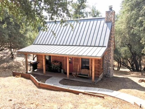 Phoenix Lake-Cedar Ridge House | Apple Valley Cabin