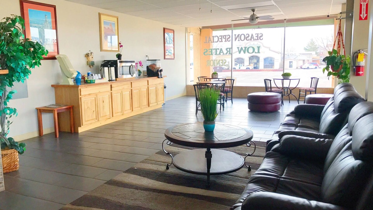 Richfield Hotel | Appletree Inn