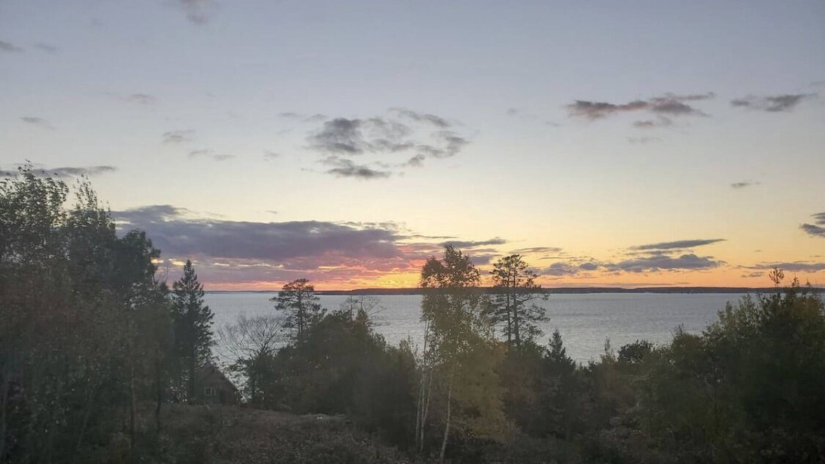 Mackinac Island Condo | Applewood 103 Private Room
