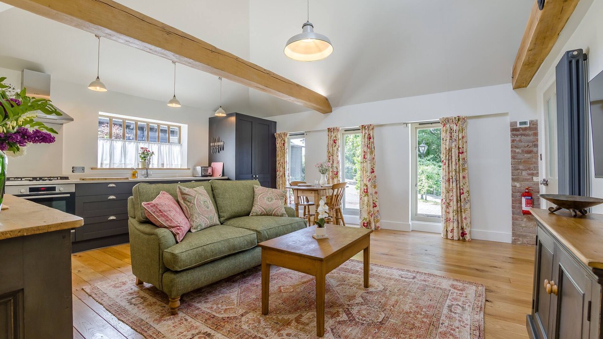 Chilham House | Appleyard - One Bedroom House, Sleeps 2