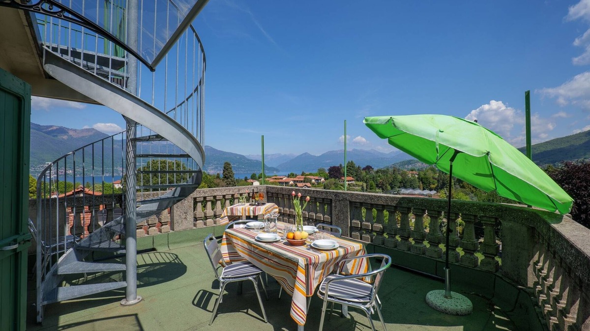 Castello House | Approx. 160 m² 5½-room house over 4 floors