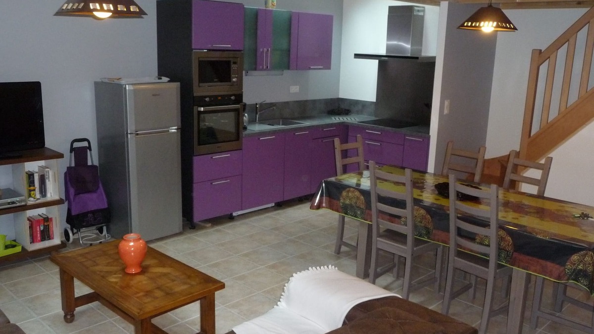 Mont-Dore Apartment | APPT. CITY CENTER (6 to 7 PEOPLE) 3 bedrooms/2. Water/2 toilets