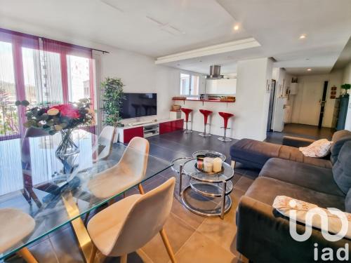 Saint-Maurice Apartment | Appt Cosy Porte Paris parc Fleural et Parking