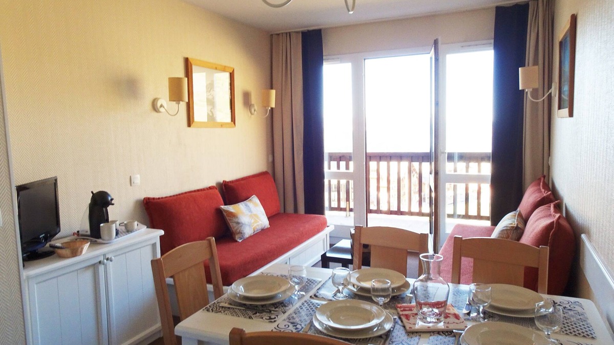Valmeinier Apartment | Appt F.2 4/5 VUE ET Sortie Directe SUR Pistes, Wifi, Piscine
