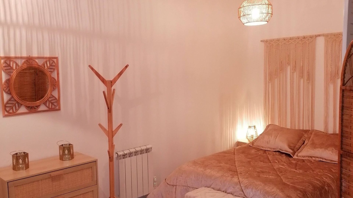 Rouvroy Apartment | Appt L'oriental 50m2 Avec Terrasse et Parking Privé