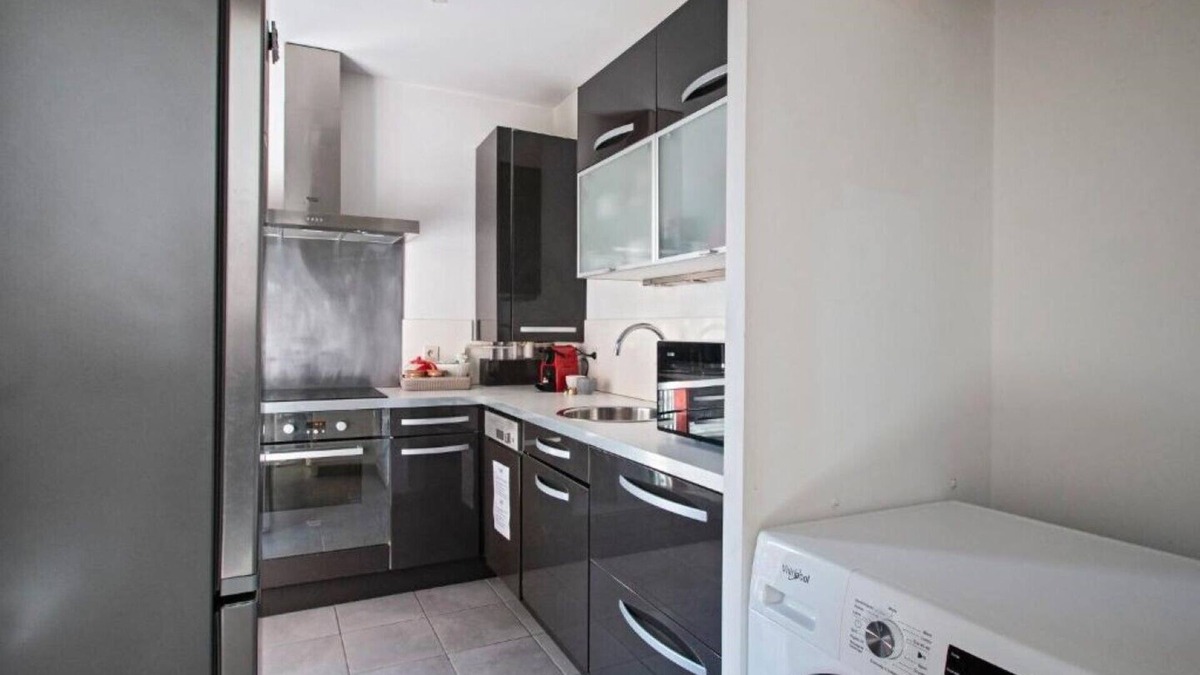 Pas du Loup Apartment | Appt Spacieux, Proche GGL Stadium, 4 Pers, Wifi