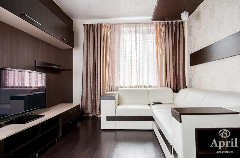 Syktyvkar Apartment | April on Sovetskoy