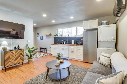 Bull Mountain Apartment | Apt 10 Mi to Portland Walk to Bus Stop!
