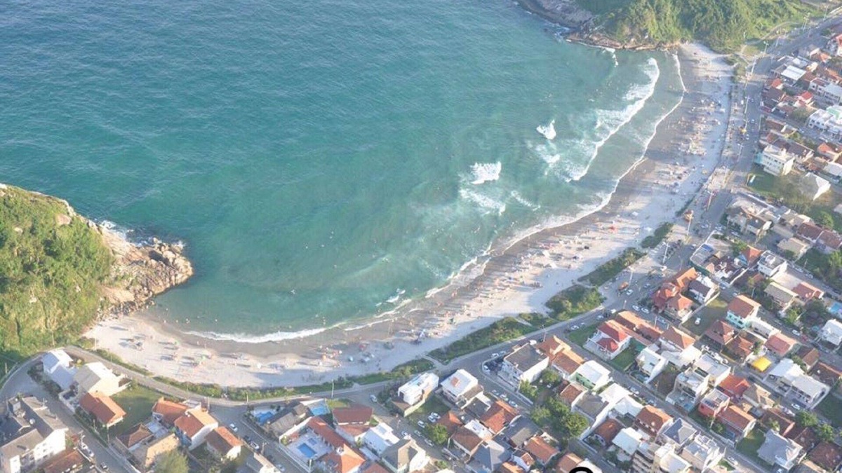 Enseada House | Apt 50mts from Prainha - 7 people - 2 cars