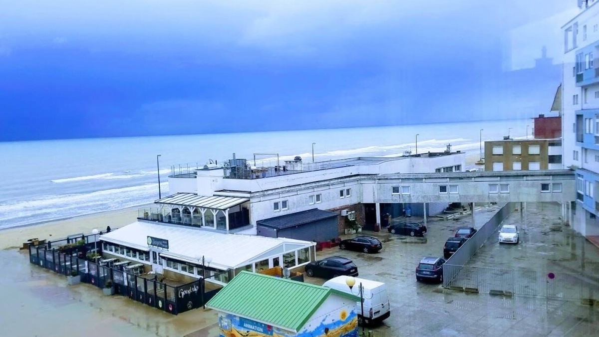 Bray-Dunes Apartment | Apt 6 pers. Duplex sea view with old charm