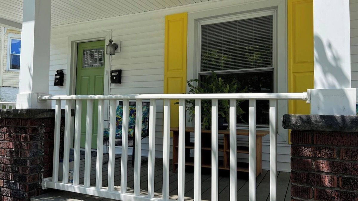Sharon Apartment | Apt A The Yellow Shuttered House