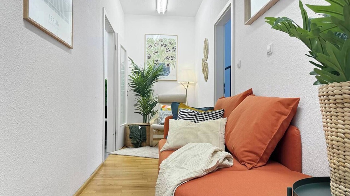 Rathaus Apartment | Apt for 9, walk to Schlossplatz