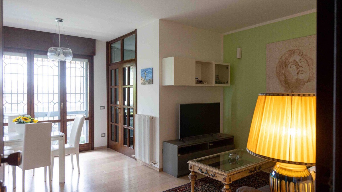 Casalecchio di Reno Apartment | Apt. HouSmart Isonzo 6