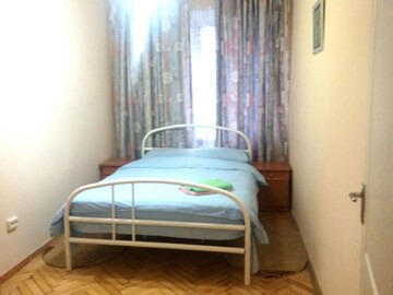Pechers'kyi District Apartment | Apt in the center of Kiev, 2 seperate rooms