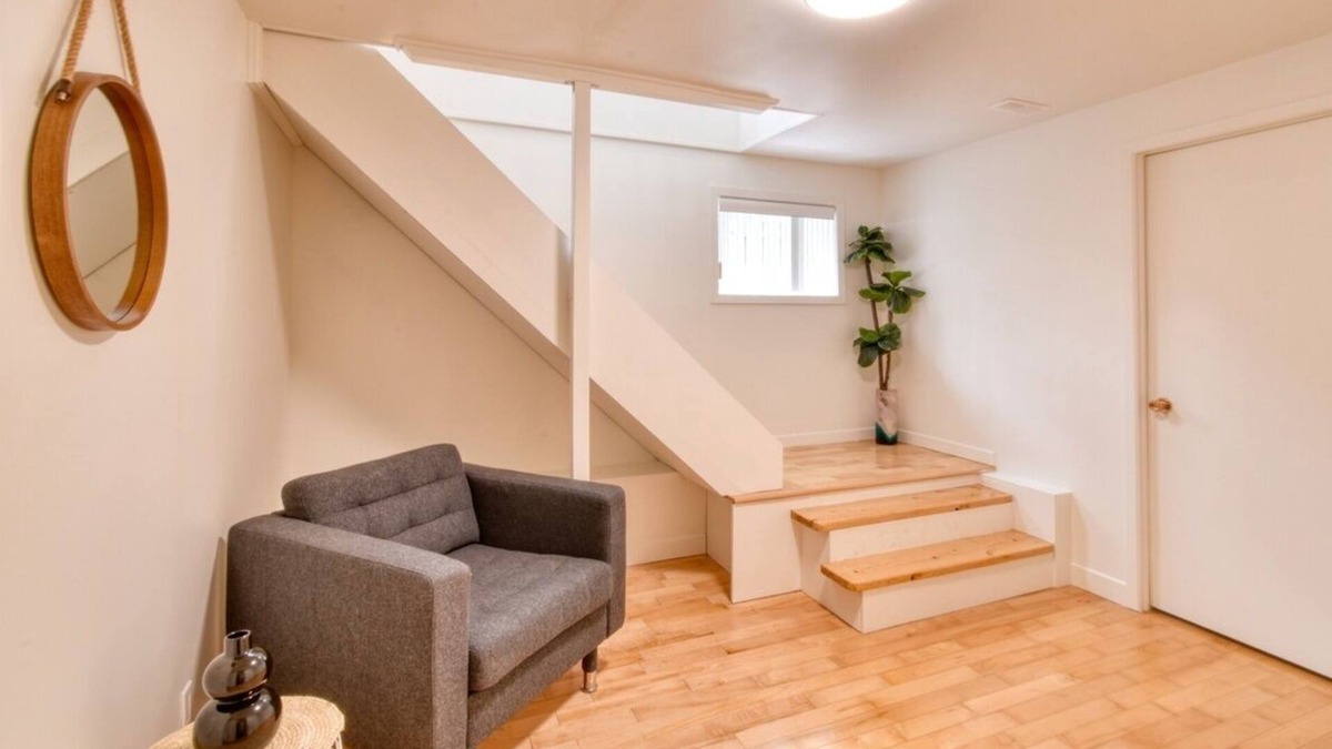 Duberger-Les Saules Apartment | Apt sur 2 Étages + Stationnement à une rue de la Rivière St-charles