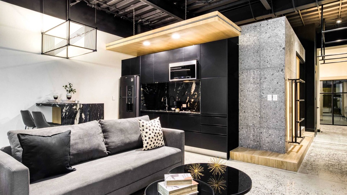 Avenida Revolucion Apartment | Apt with Huge Pvt Terrace: GYM+Pool+B/Lounge